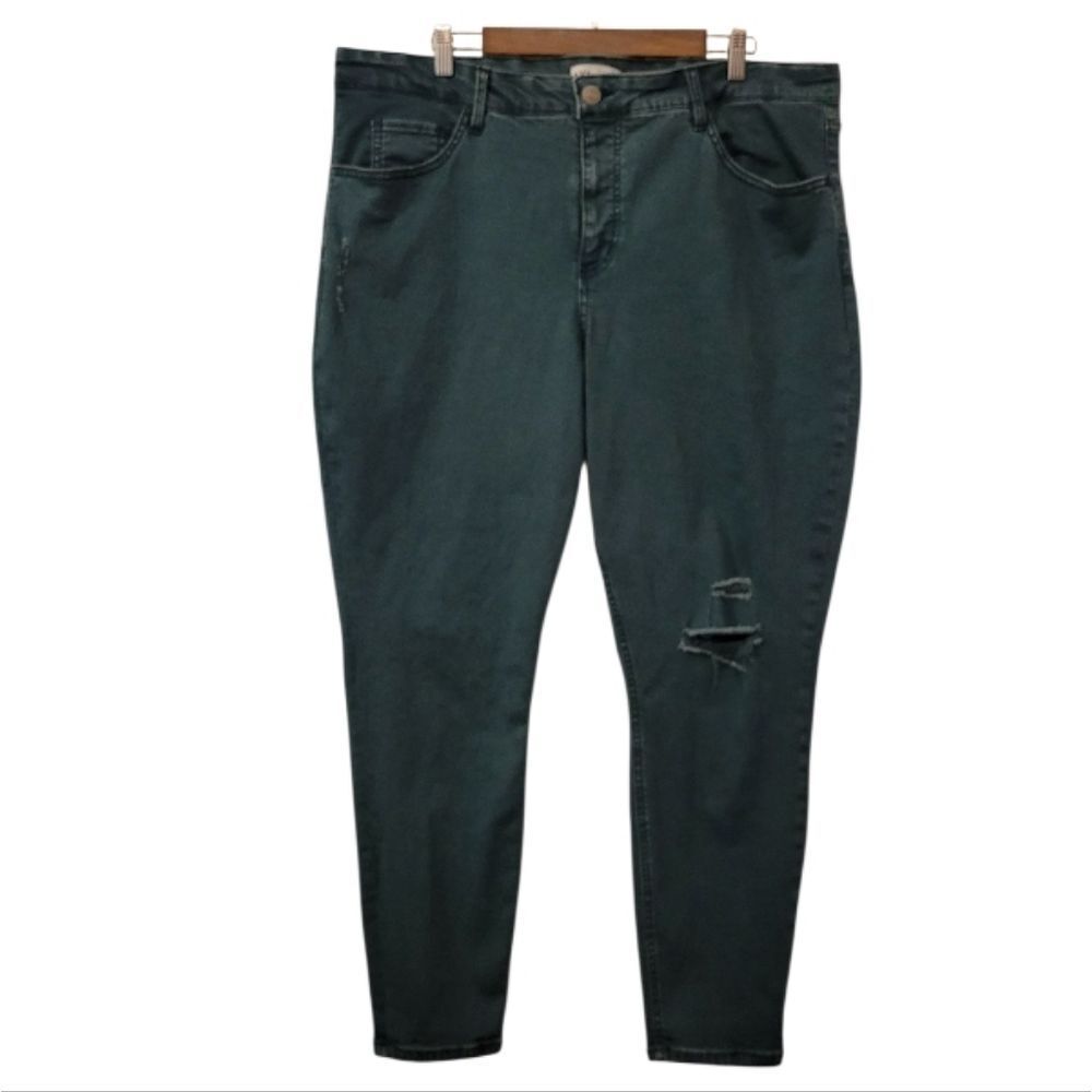 Ava & Viv Green Distressed High Rise  Skinny Jeans Size 18W - Picture 3 of 4